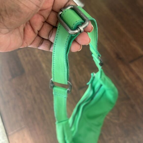 Free People Idle Hands Sling in Putt Putt Green - Picture 4 of 8